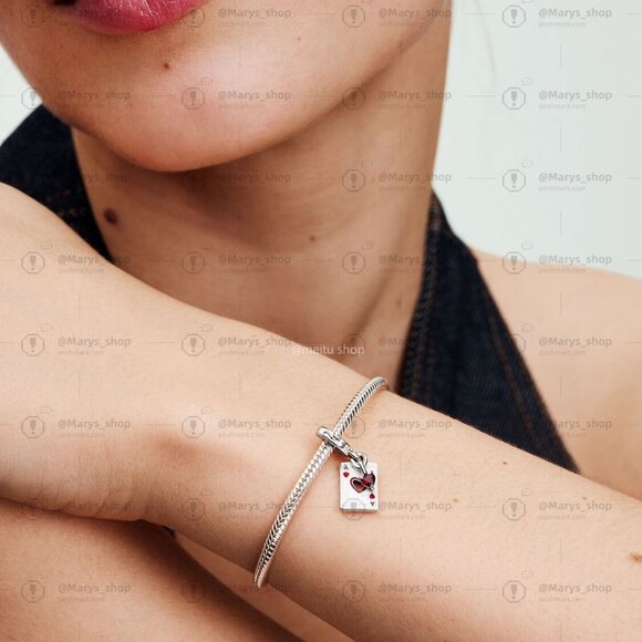 Pandora Disney Villains Queen of Hearts Double Dangle Charm - Picture 5 of 6